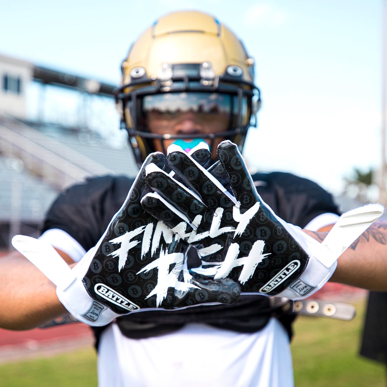 Battle Sports Back of Hand Wide Receiver Football Gloves, Ultra-Tack Sticky & Grip, No Slip - Adult & Youth - Image 3